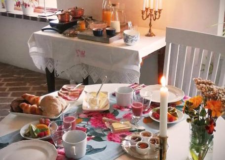 Tollarp Bed & Breakfast | Årröds Boställe
