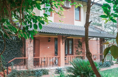 Luong Son House | Đặng Gia Trang - Ulesa neighbor's house