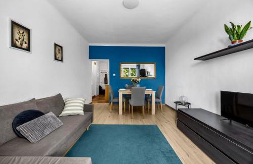 Zoliborz Apartment | Żoliborz Apt - Trams & Parks Nearby - by Rentujemy