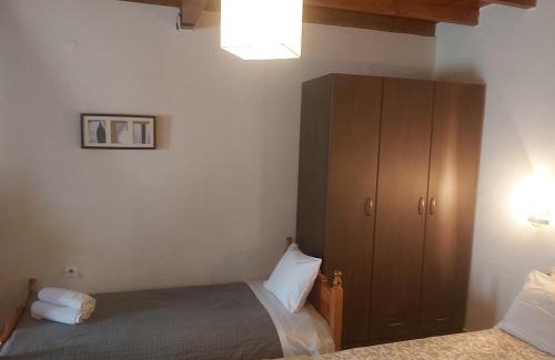 Karya House | Παραδοσιακός Πέτρινος Ξενώνας Τιτνάτα