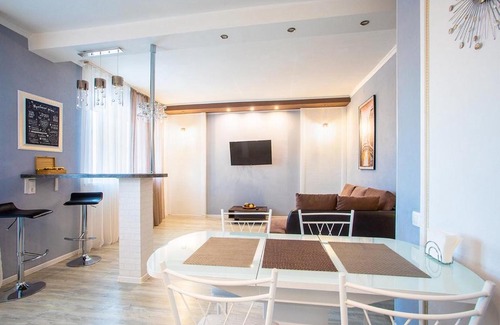 Patrusheva Apartment | Апартаменты у Кристала на Зелинского