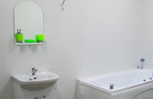 Omsk Apartment | Апартаменты 6-я Линия 99