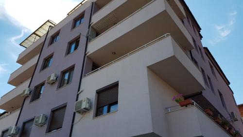 Sandanski Apartment | Апартамент АВА