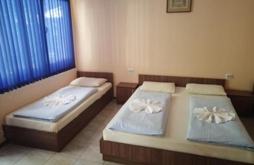 Shkorpilovtsi Resort | Ваканционно селище СБХ