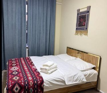 Osh Bed & Breakfast | Гостевой дом Oimo