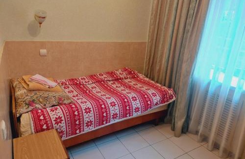 Solomjanskyj Hotel | ГОТЕЛЬ Заводу 410 ЦА