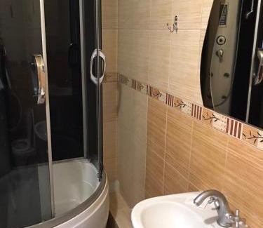 Khmelnitskiy Hotel | Готель Колізей