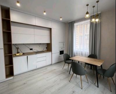 Lutsk Apartment | Двокімнатний Люкс Яровиця з чудовим краєвидом