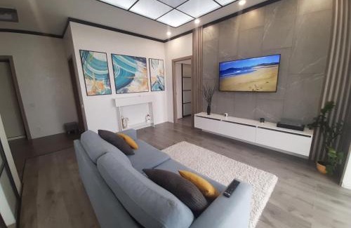 Pavlodar Apartment | Двухкомнатная квартира на самом берегу реки