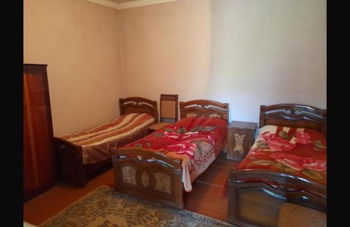 Tatev Bed & Breakfast | Дом отдыха Каринэ