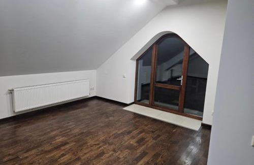 Calarasi House | жилой дом, возможен офис