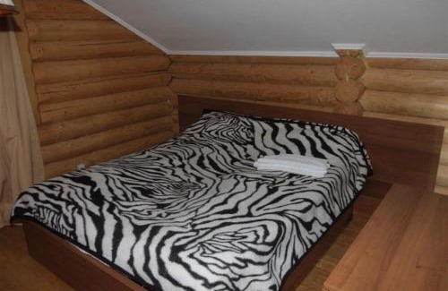 Izki House | Золото Карпат