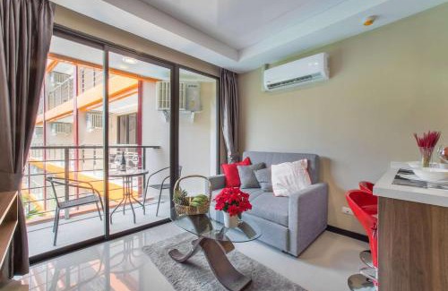 Nai Harn Apartment | Квартира вид на бассейн NBC S402 by IBG Property