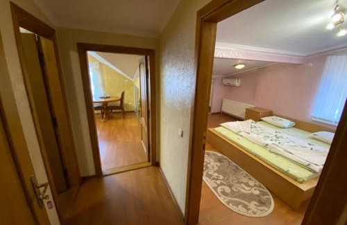 Chernovtsy Hotel | Ковчег