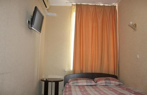 Petrovskoye Apartment | Комната гостиничного типа, Алчевских 24