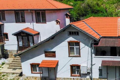 Sokolovtsi House | Комплекс Петлето