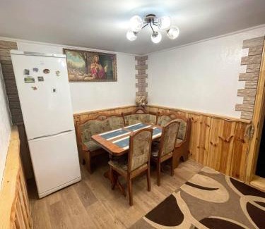 Yaremche House | Котедж "Гірський Затишок"