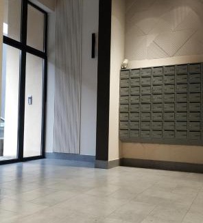 Holosiivskyj Apartment | Нові апартаменти 2 поверх, поруч лікарня та парк Феофанія, МХП
