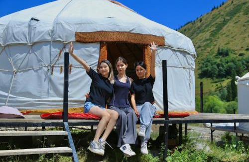 Almaty Province Bed & Breakfast | Отель юрта Kaindy