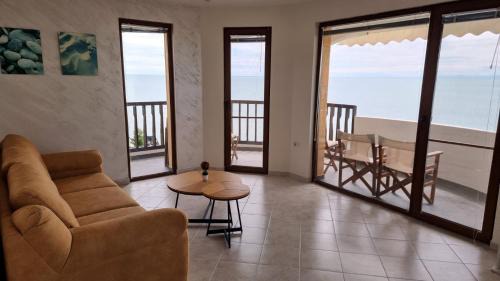 Sveti Vlas Apartment | Под наем 4-стаен Апартамент с Изумителна фронтална гледка море, Sun Coast resort Свети Влас