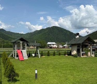 Roztoky House | Садиба у Коржуків