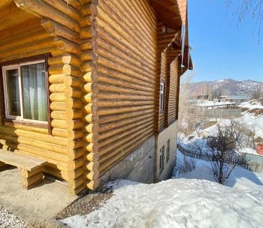 Besqaynar House | Сакский Двор