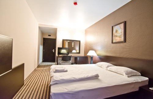 Haskovo Hotel | семеен ХОТЕЛ РОМАНТИКА