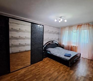 Kryvyi Rih Apartment | Трёхкомнатные апартаменты