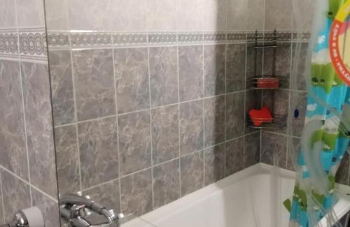 Tyumen Apartment | Уютная квартира с кондиционером Барнаульская 42