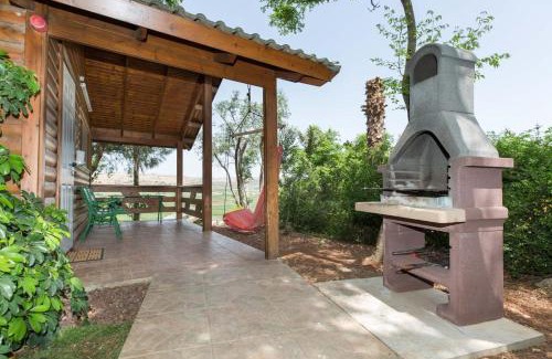 Ramot Naftali Bed & Breakfast | אביב בכרם - בקתות כפריות מקסימות עם ג'קוזי מול נוף מדהים