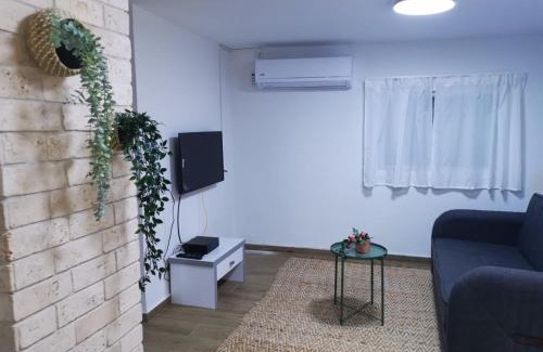 Katzrin Apartment | בית בלב הגולן