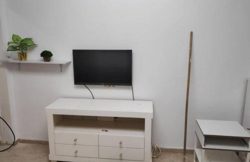 Beersheba Apartment | דירה פרטית מהממת מוארת. ממוזגת מרוהטת ומקסימה