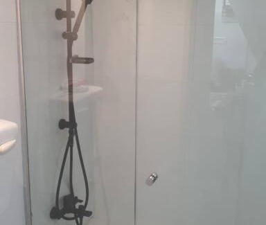 Jerusalem City Centre Apartment | יחידת דיור מקסימה במרכז העיר בנחלאות 5 דקות מהכל