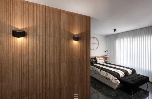 Kiryat Motzkin Apartment | מיני גן עדן עם גקוזי יש מקלט בבניין