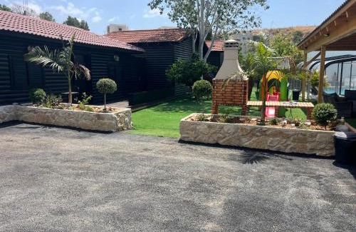 Yarka Hotel | צימרם וארוח קארין בגליל