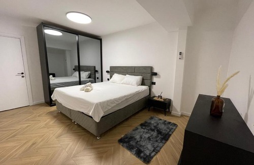 Eilat Villa | רשת הבית הפרטי אילת 1 ווילה עם 5 חדרים גקוזי ענק ופינת מנגל