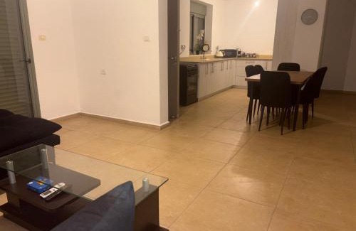 Migdal Villa | תכלת במושבה Lite Blue in the colony