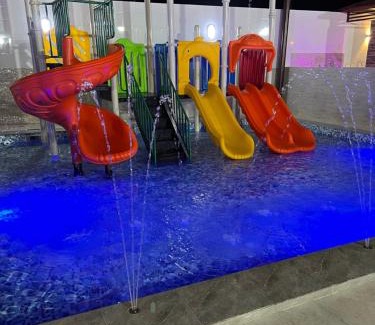 Al Batinah North Governorate Ski Chalet | استراحة نسيم صحم