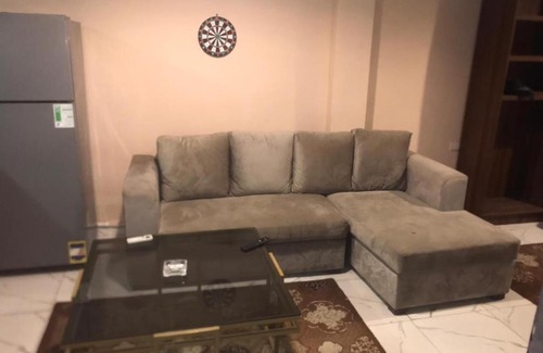 Al-Basatin Apartment | استوديو بمدخل خاص وجردن في المعادي