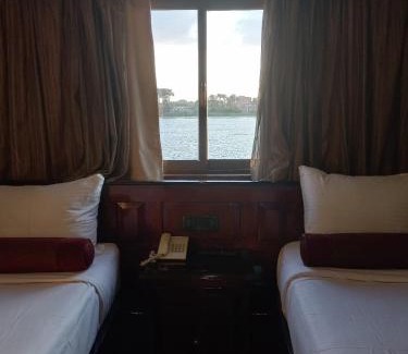 Cairo Hotel | الباخرة ريفر بوت نايل كروز