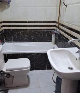 Az-Zarqa Hotel | الزواهره هاوس