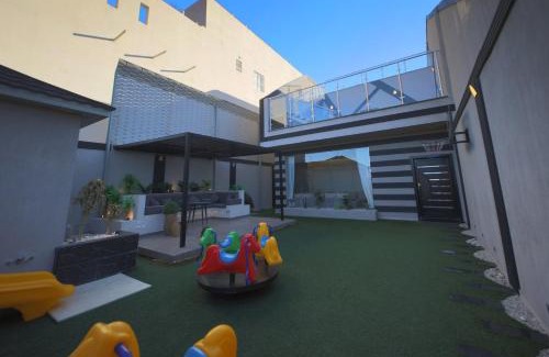 Taif Ski Chalet | الشاليه الرمادي