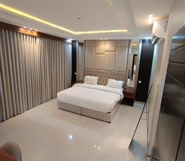 Al Aziziyah Apartment | ايفان للشقق المخدومة العزيزية