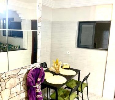 Anza Apartment | بيت هادئ وفي جانب شاطئ