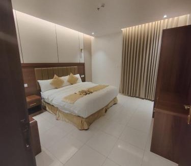 Muhayil Apartment | جولدن نيو محايل-نيلوفور فور محايل سابقا