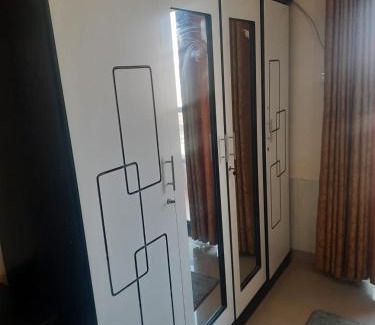 Ajman Apartment | ستوديو فرش فندقي برج تاور سي