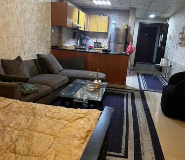 Ajman Apartment | ستوديو فرش فندقي برج تاور سي