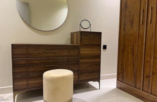 Ha'il Apartment | سويت بغرفة نوم أنيقة وواسعة ودخول ذاتي