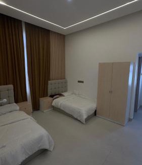 Heritage District Ski Chalet | شالية القمر