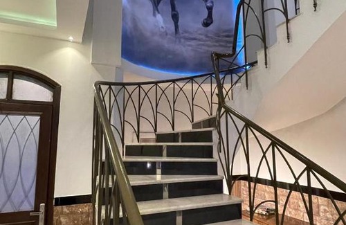Jeddah Ski Chalet | شاليه في دورة العروس الشاطئ الذهبي